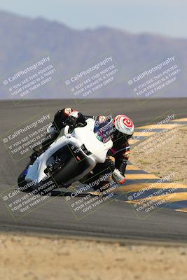 media/Apr-15-2022-Apex Assassins (Fri) [[9fb2e50610]]/Trackday Level 1/Session 5/Turn 12/